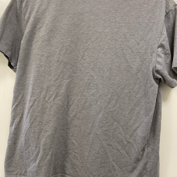 Disney Mini mouse grey t-shirt size Large - Picture 4 of 4